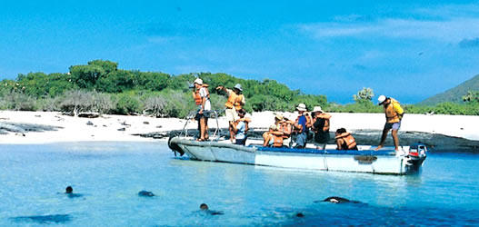 christmas in galapagos yacht